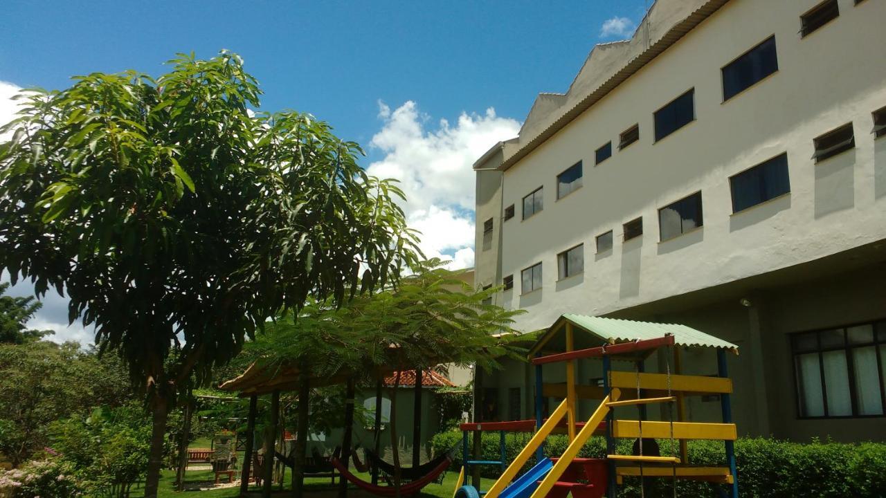 Hotel Santiago Lindóia Exterior foto